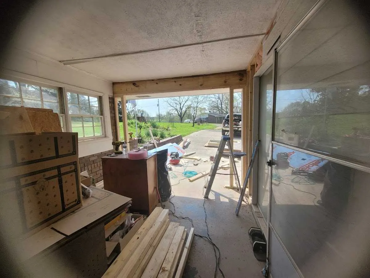 Air movers and dehumidifier for Drying & Dehumidification in Eagleton Village